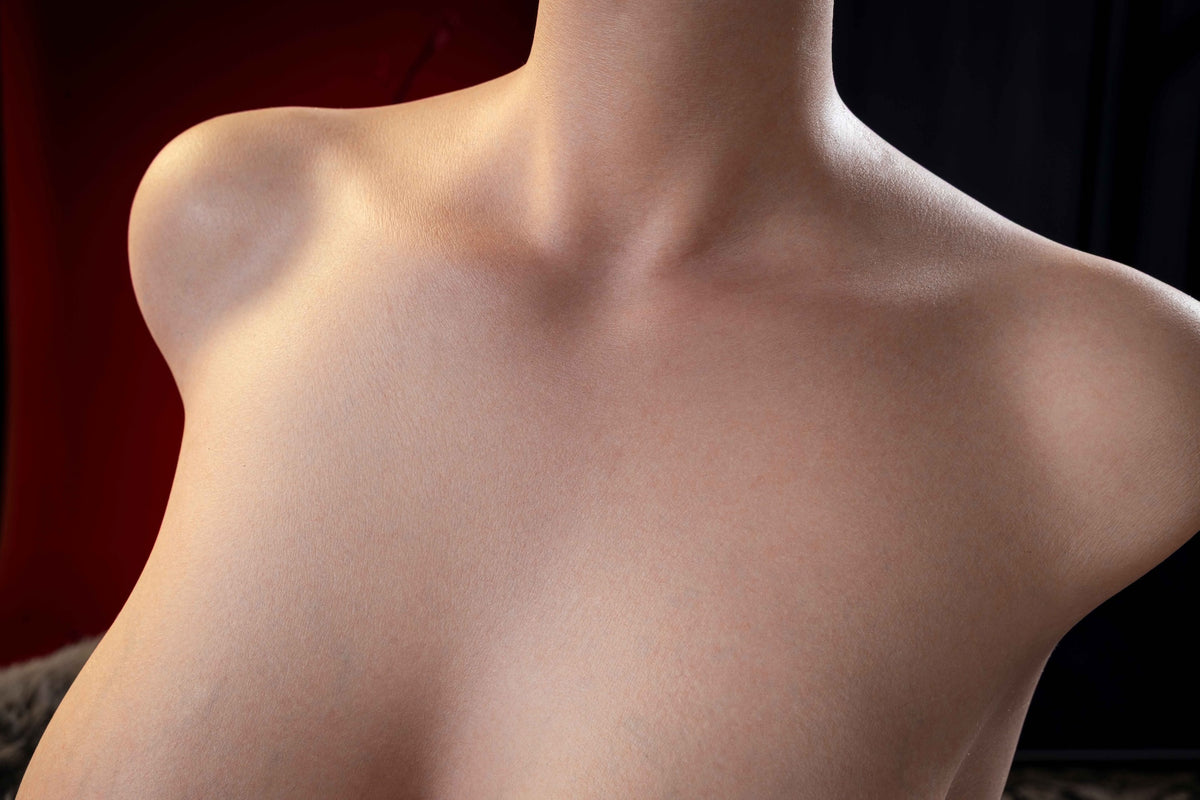 Half Body31 - AZM 95cm Silicone Torso - White
