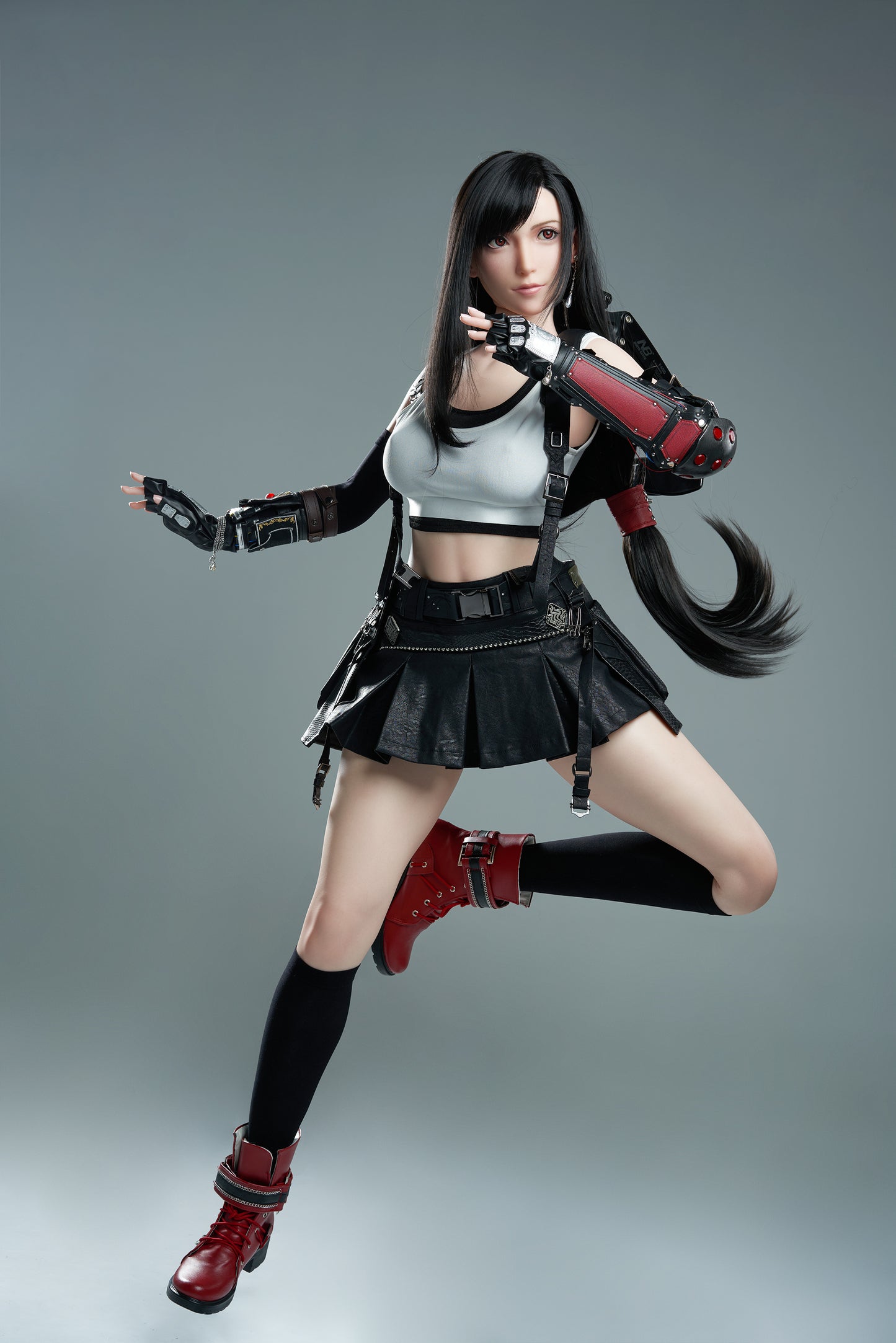 Game Lady Tifa 167cm/5'5" D-Cup Silicone