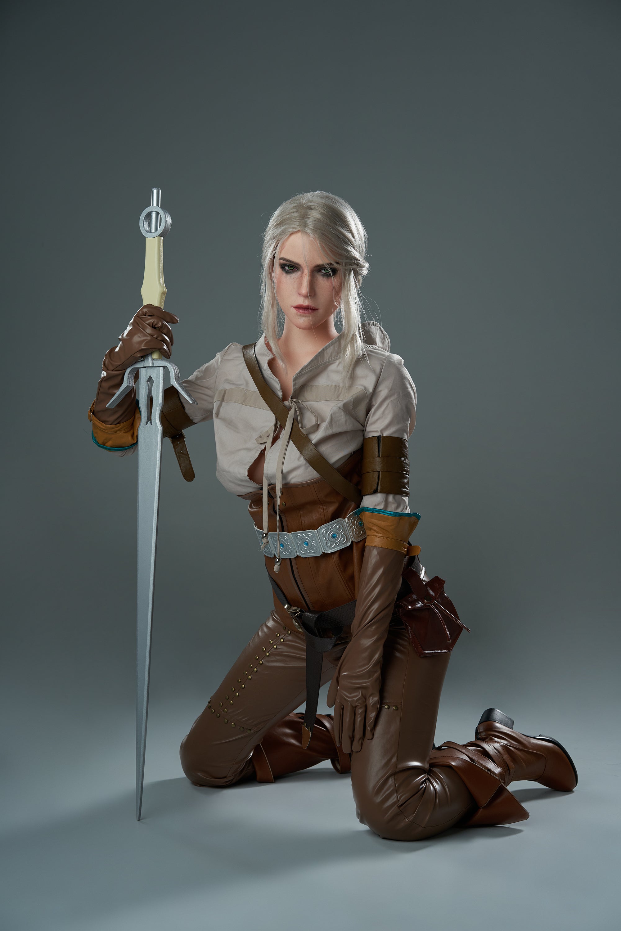 Poupée en Silicone Game Lady Ciri 168cm/5'6" Bonnets E
