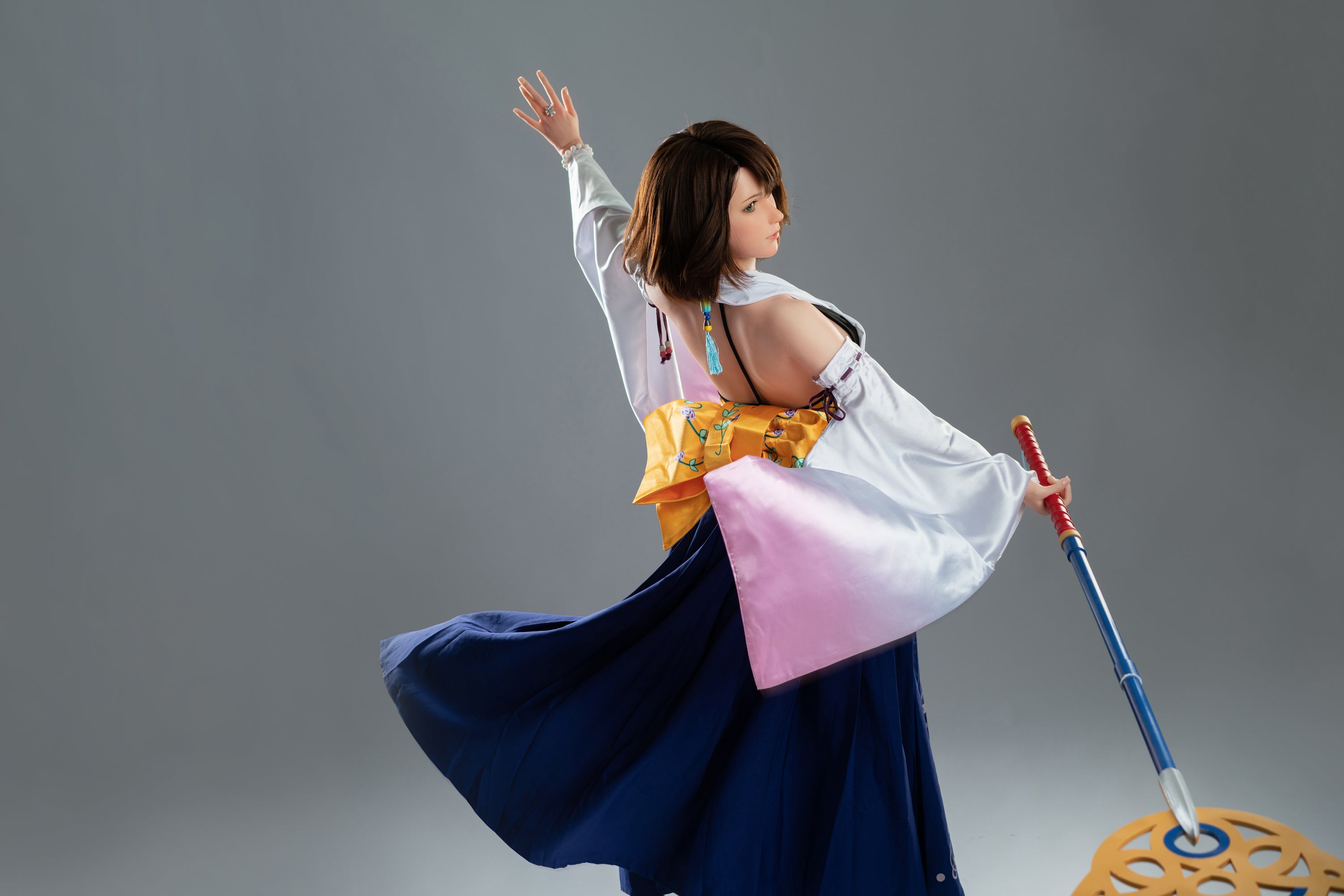 Poupée en silicone Game Lady Yuna 167cm/5'5" avec bonnets D