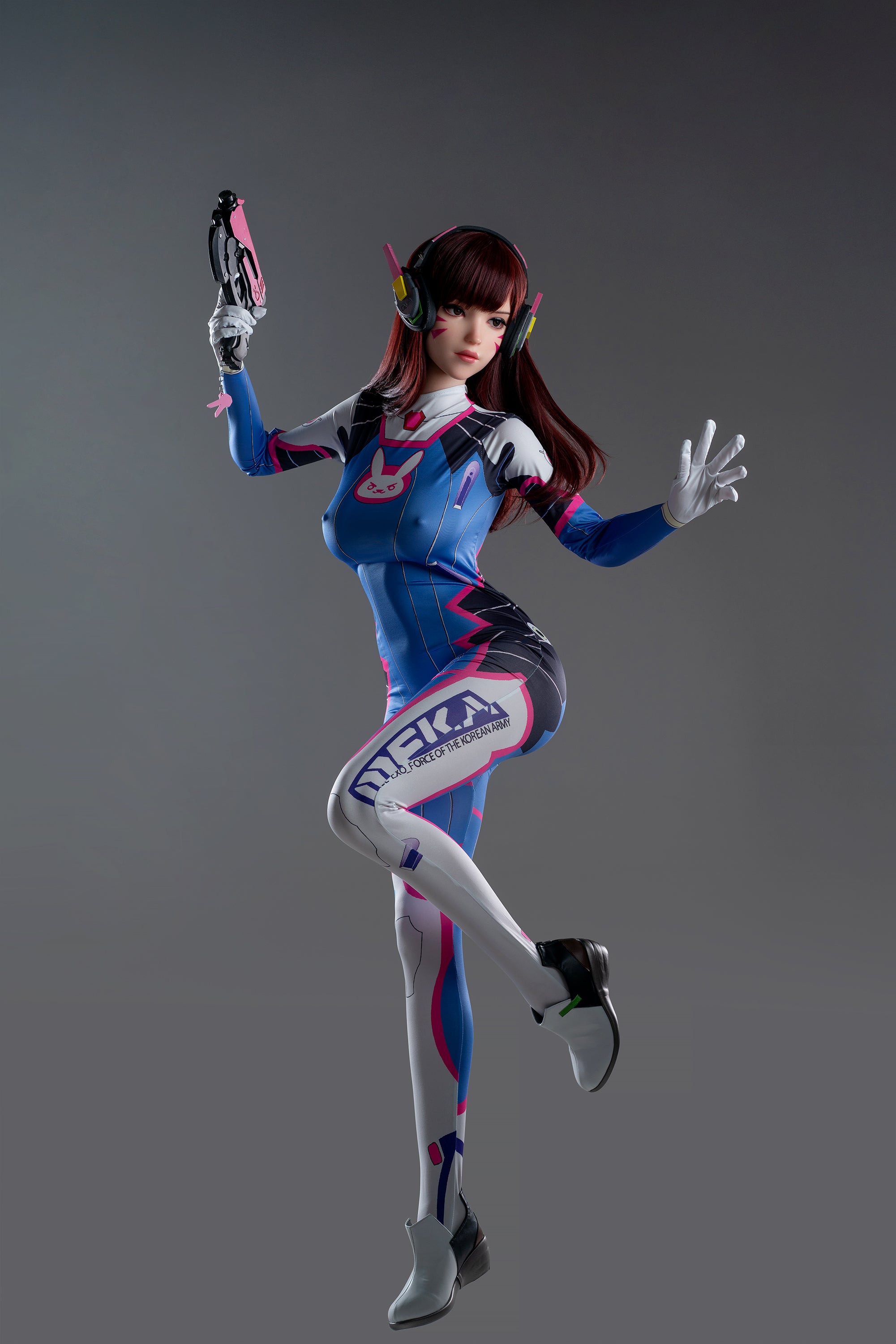 Poupée en silicone pour le jeu Lady D.va 167cm/5'5" avec bonnets D