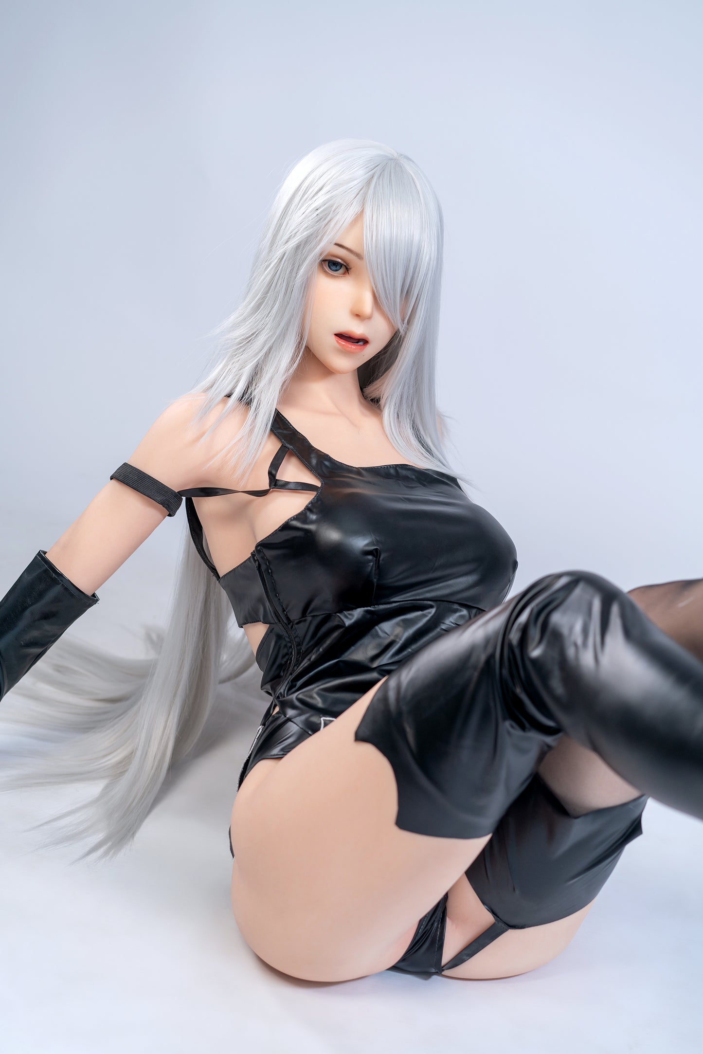 Game Lady 2B 171cm/5'7" G-Cup Silicone