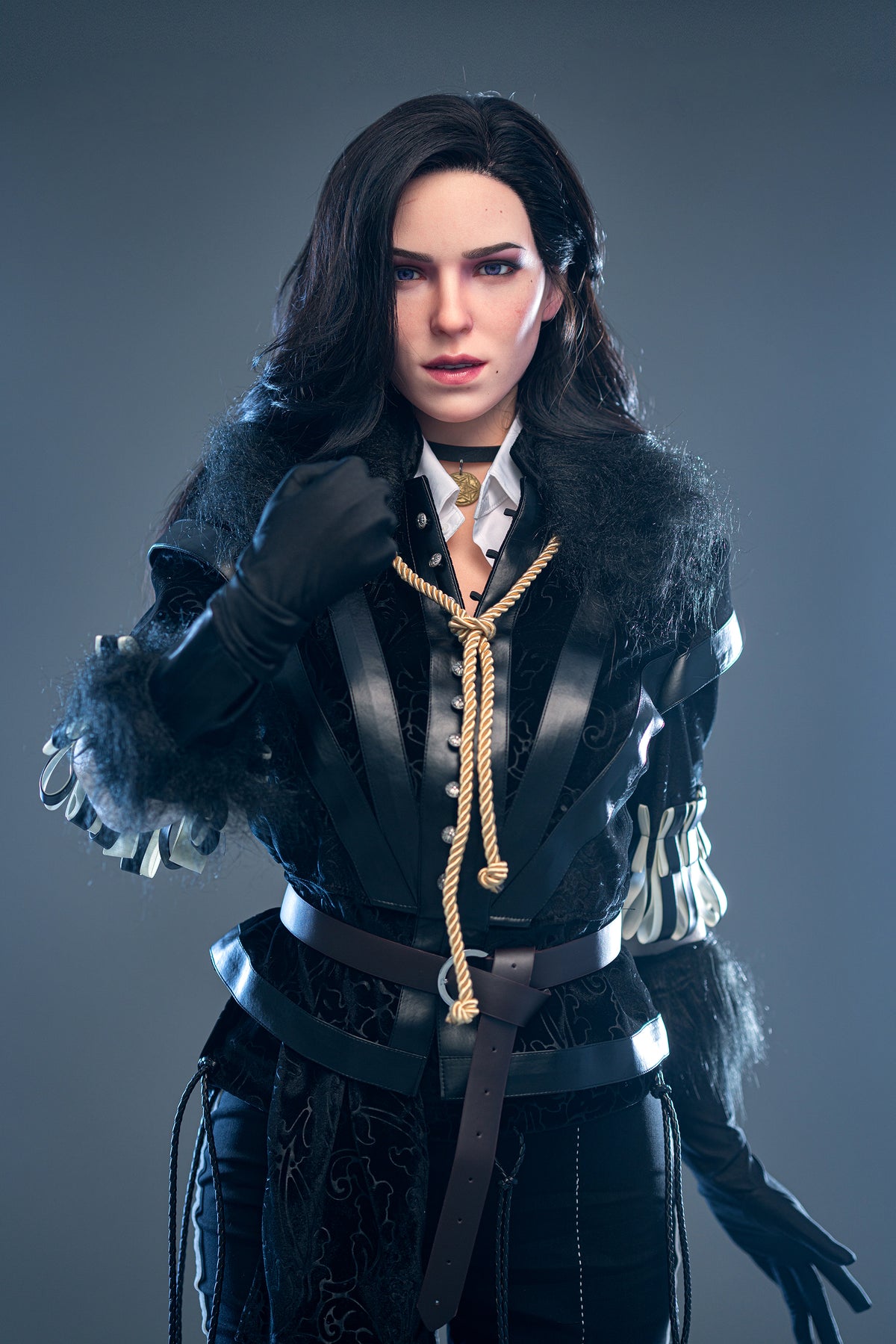 Poupée en silicone Yennefer (jeu vidéo) 168 cm/5'6" bonnet E