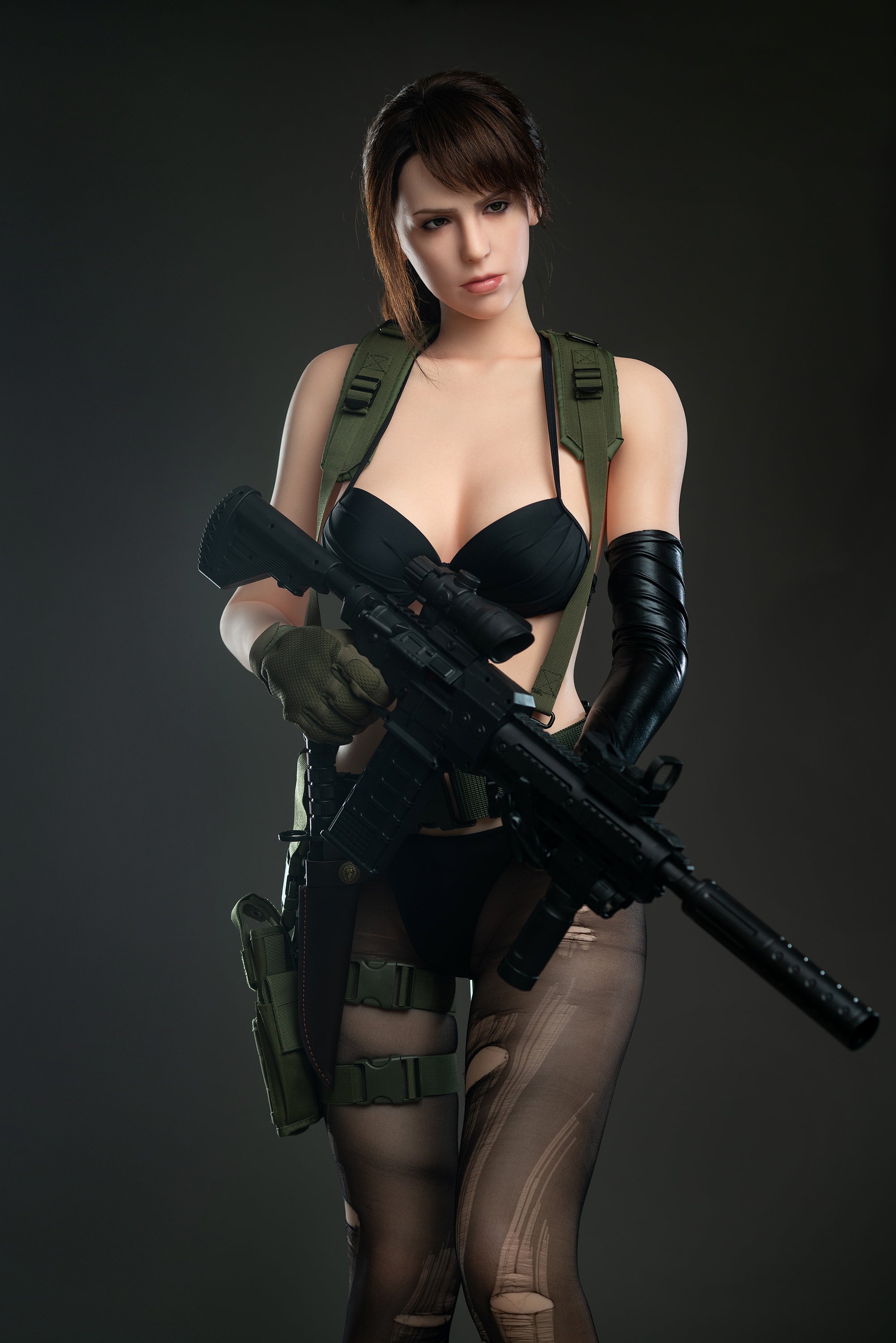 Poupée sexuelle en silicone Game Lady Quiet 168cm/5'6" bonnet E