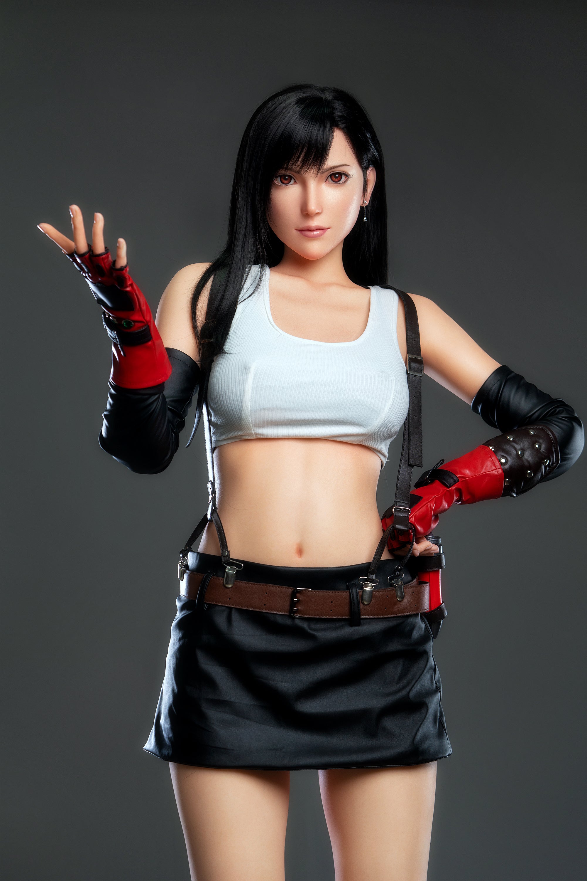 Poupée en silicone Lady Tifa 168 cm/5'6" bonnet E