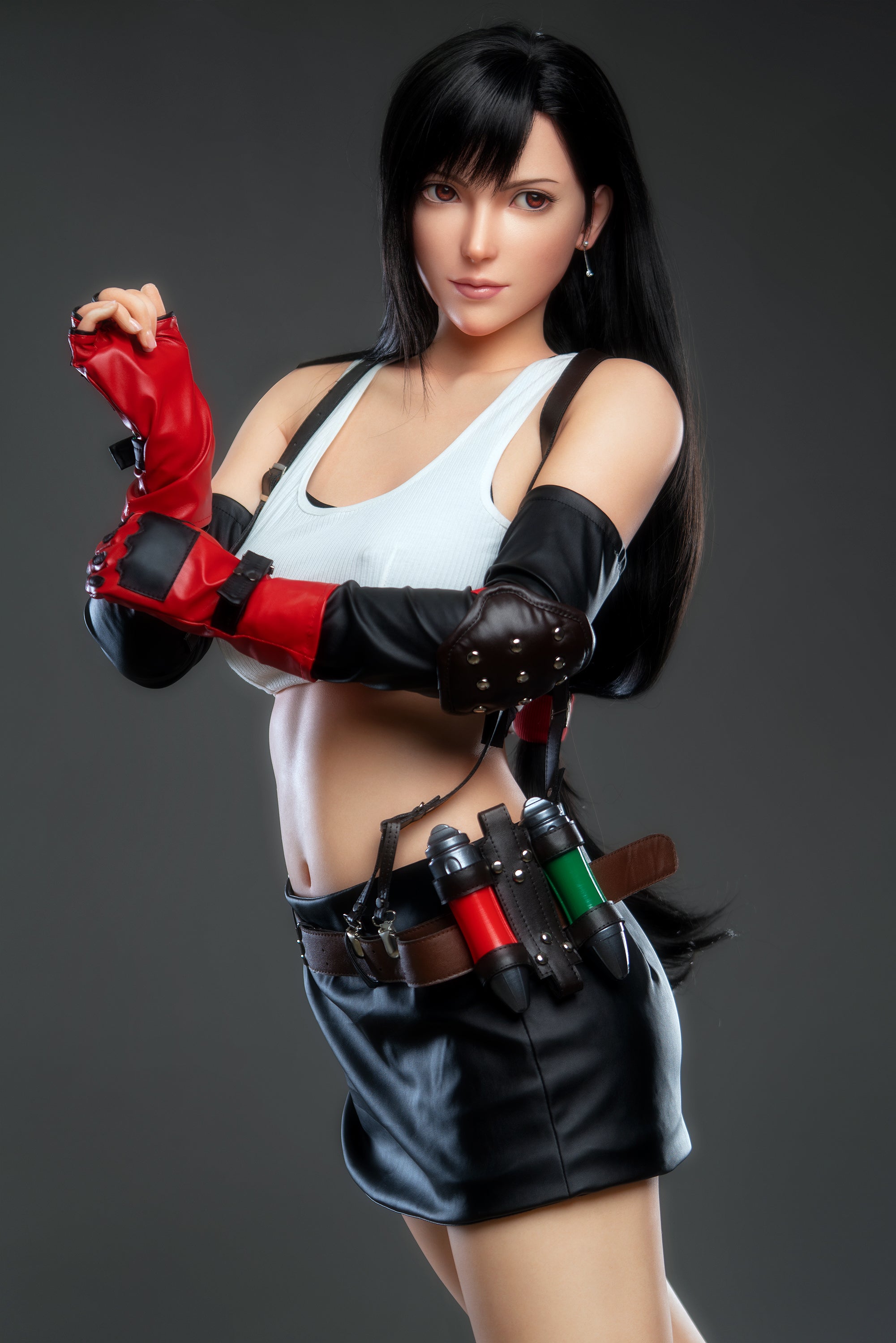 Poupée en silicone Lady Tifa 168 cm/5'6" bonnet E