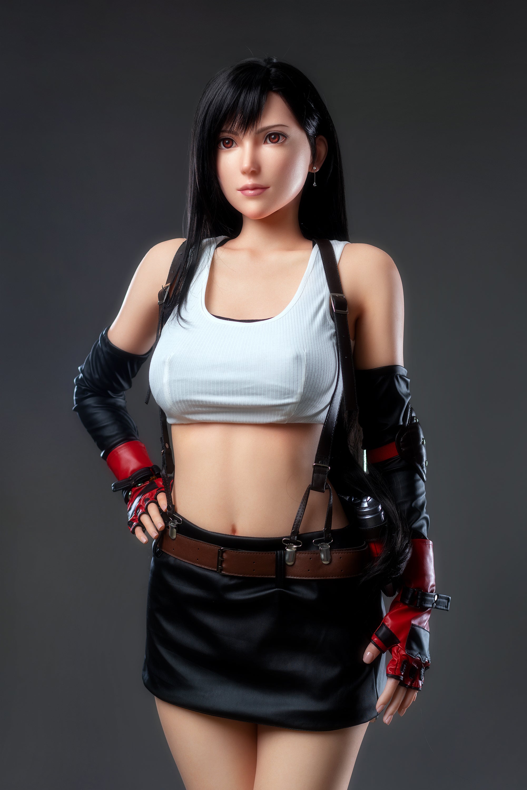 Poupée en silicone Lady Tifa 168 cm/5'6" bonnet E