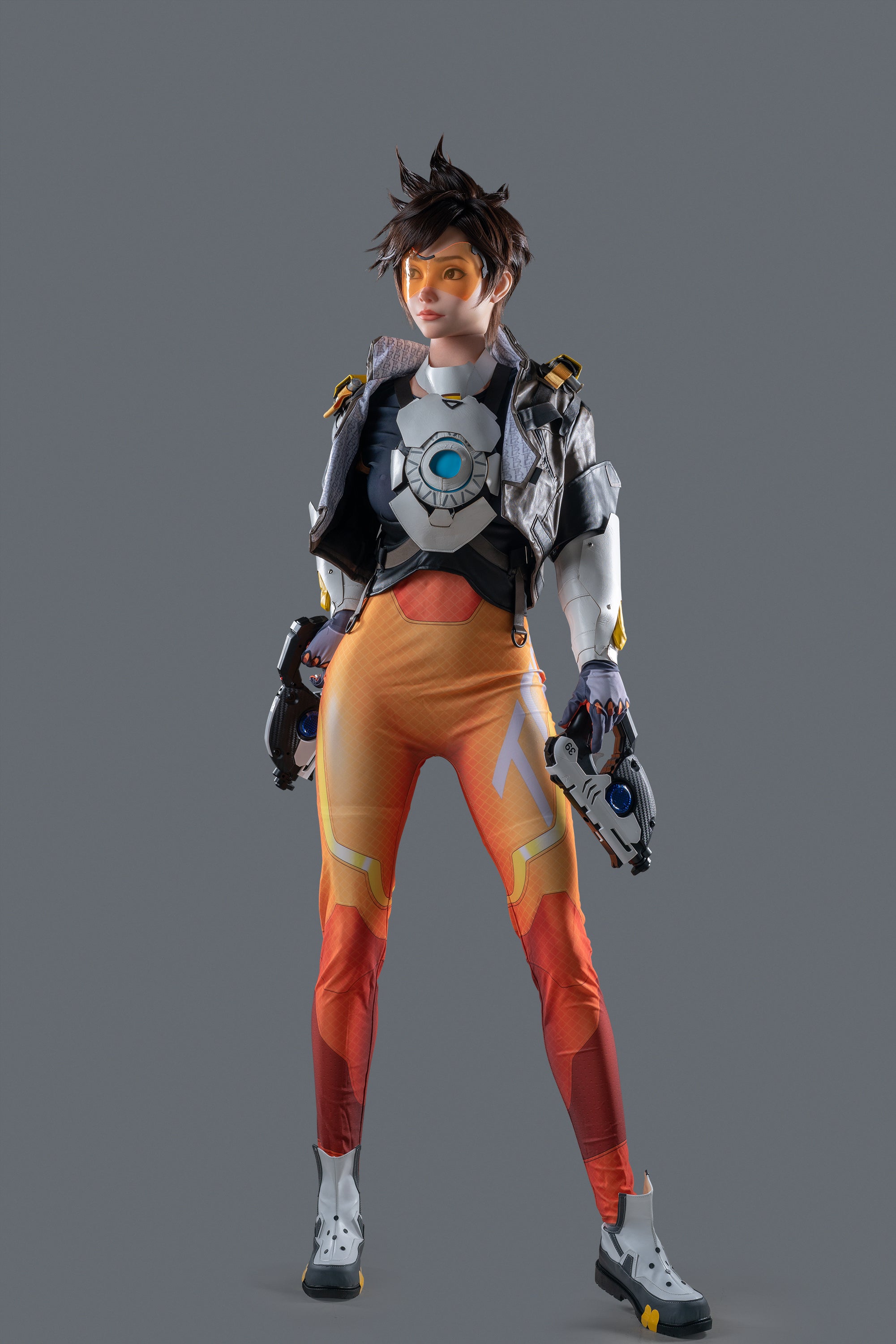 Poupée en silicone Game Lady Tracer 167 cm/5'5" avec bonnets en D