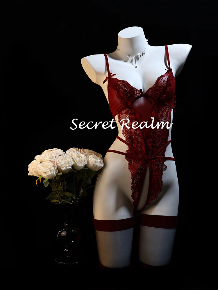 Ensemble 5 pièces de luxe en dentelle bordeaux