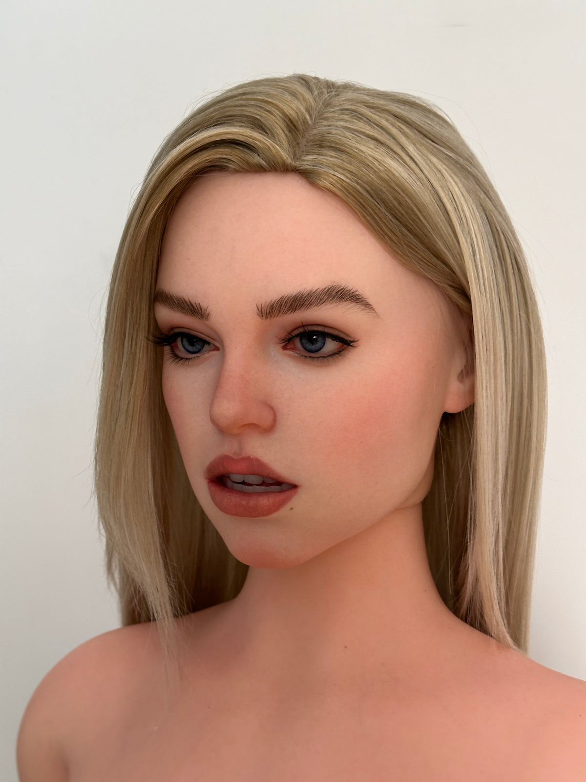 ZELEX SLE3.0 Head ZXE201 Body 172cm/5'8" E-Cup Silicone Doll [In Stock USA & Canada | Fast Shipping]