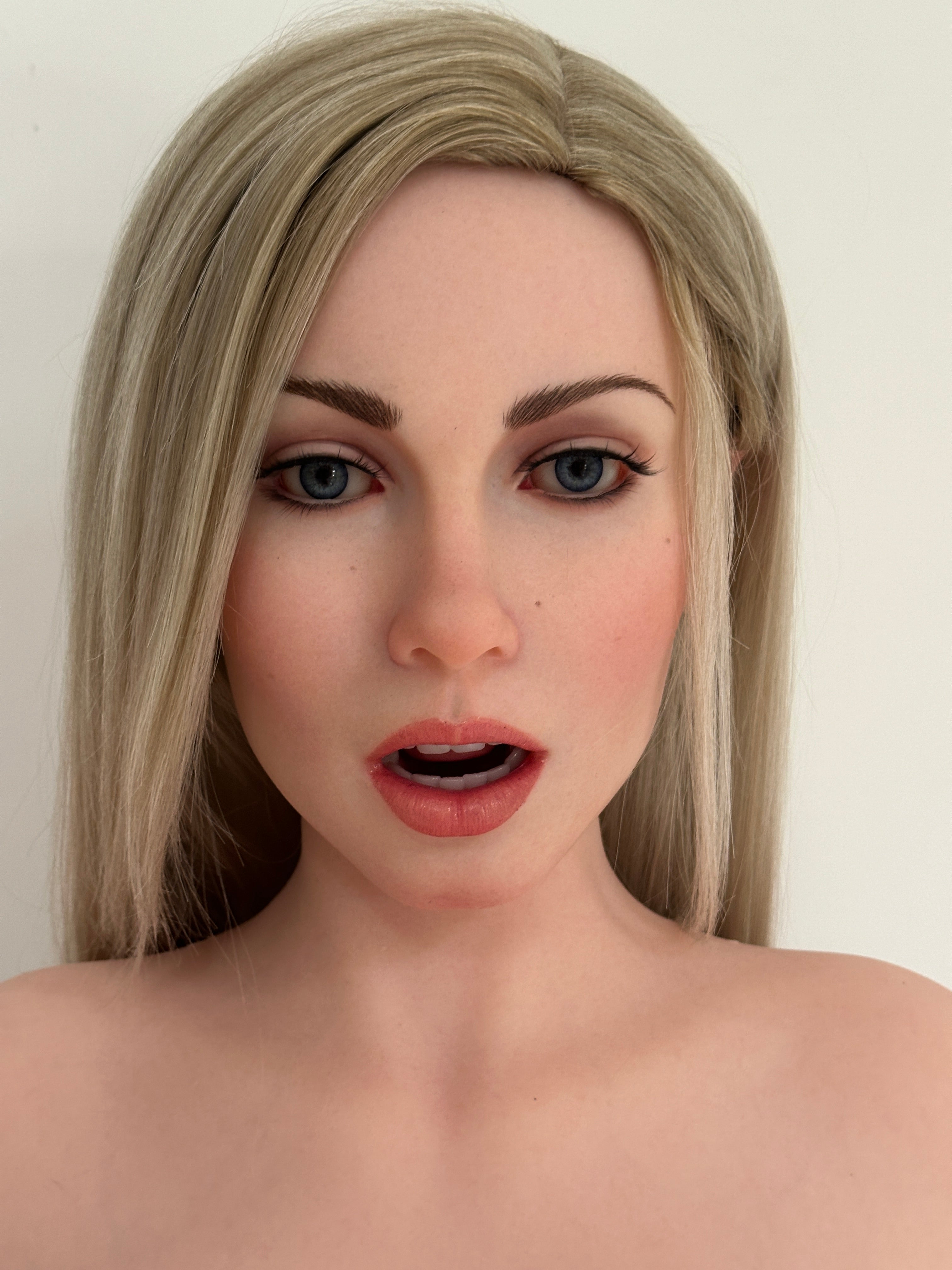 Poupée sexuelle en silicone ZELEX SLE3.0 Tête ZXE203 Corps 164cm/5'5" Bonnets G [En stock USA & Canada | Livraison rapide]