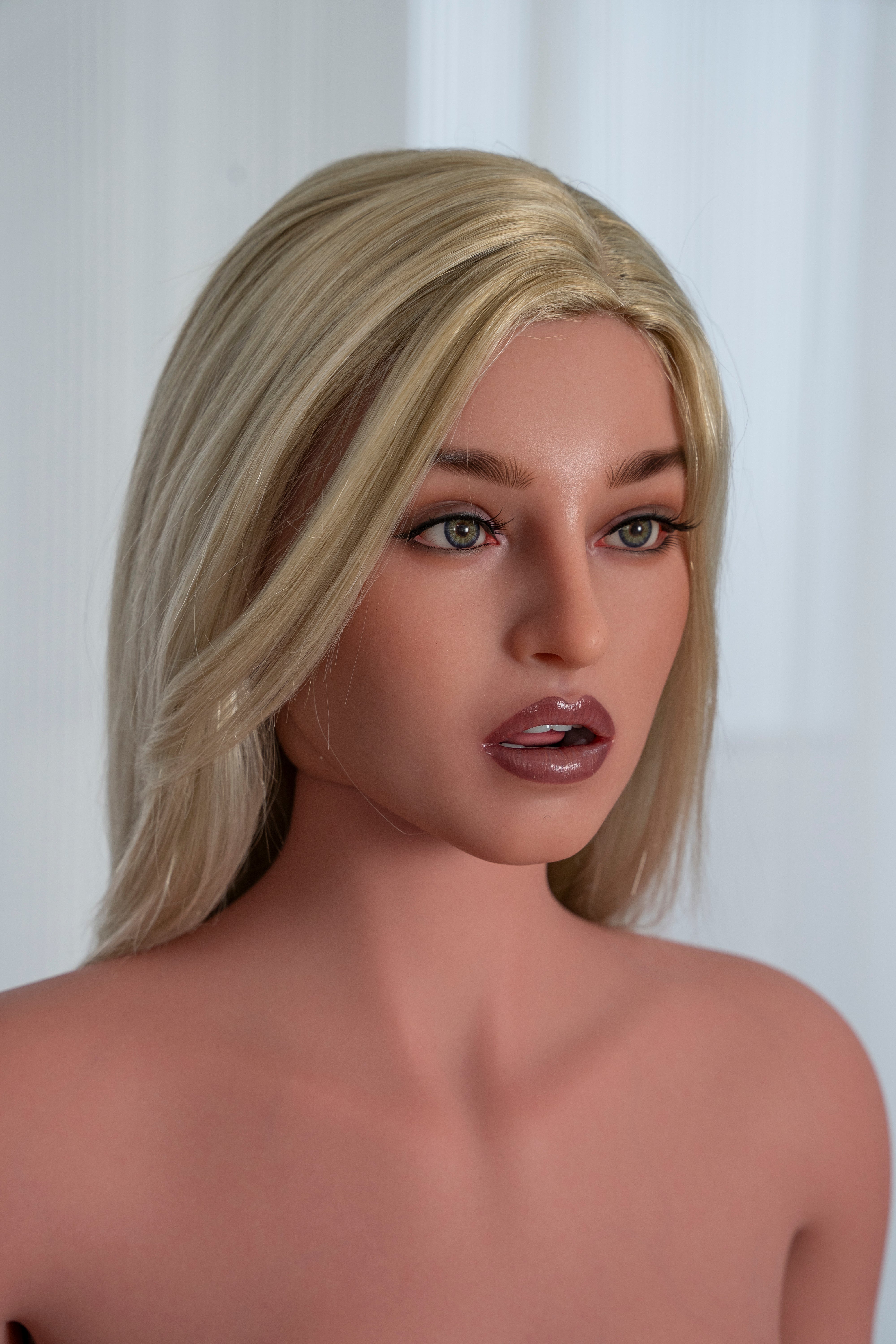 Poupée Sexuelle ZELEX SLE3.0 Tête ZXE208 Corps 171cm/5'7" Bonnets C en Silicone [En Stock USA & Canada | Livraison Rapide]