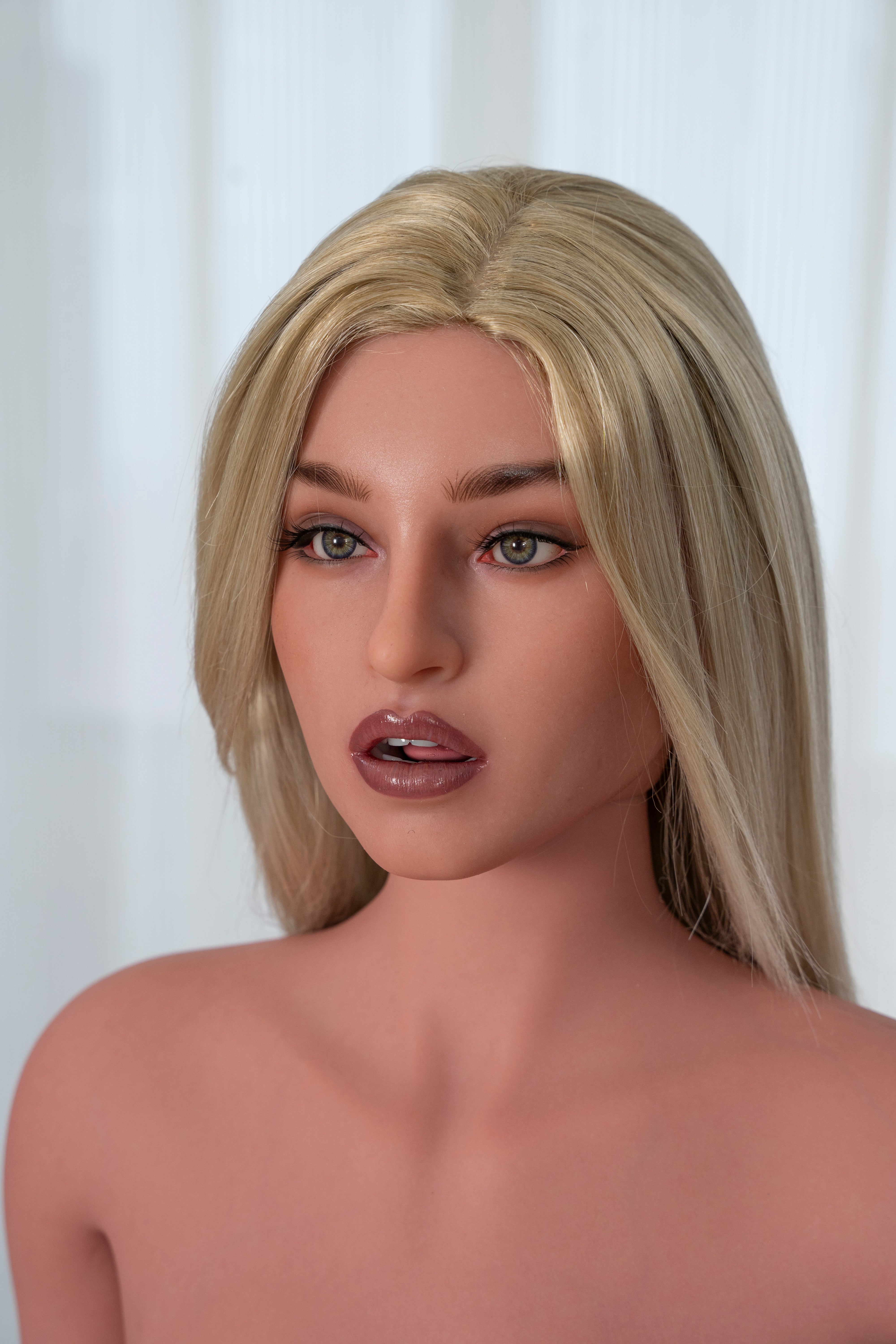 Poupée Sexuelle ZELEX SLE3.0 Tête ZXE208 Corps 171cm/5'7" Bonnets C en Silicone [En Stock USA & Canada | Livraison Rapide]
