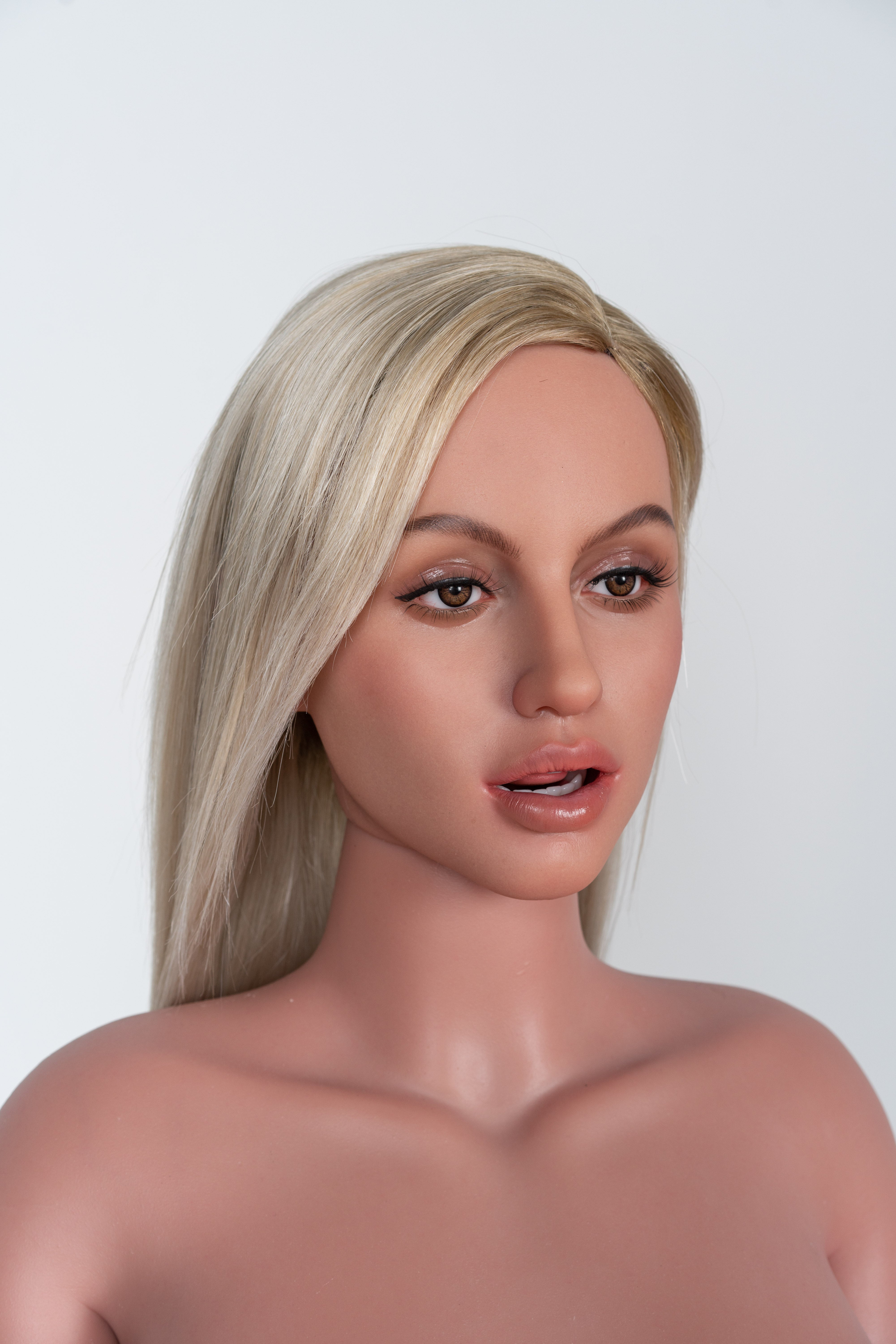 ZELEX SLE3.0 Head ZXE205 Body 160cm/5'3" J-Cup Silicone Doll [In Stock USA & Canada | Fast Shipping]