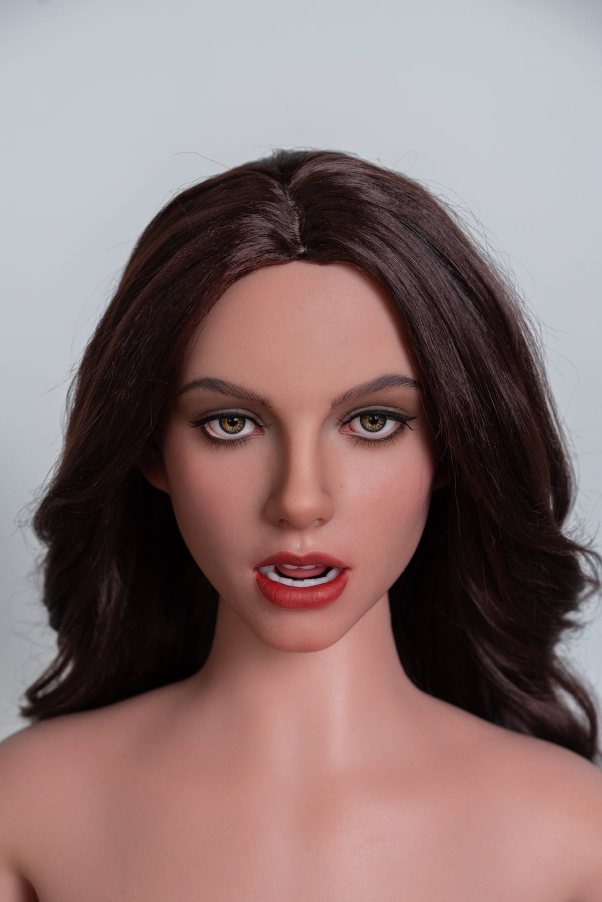 ZELEX SLE 172 cm/5'7" Bonnet E Silicone