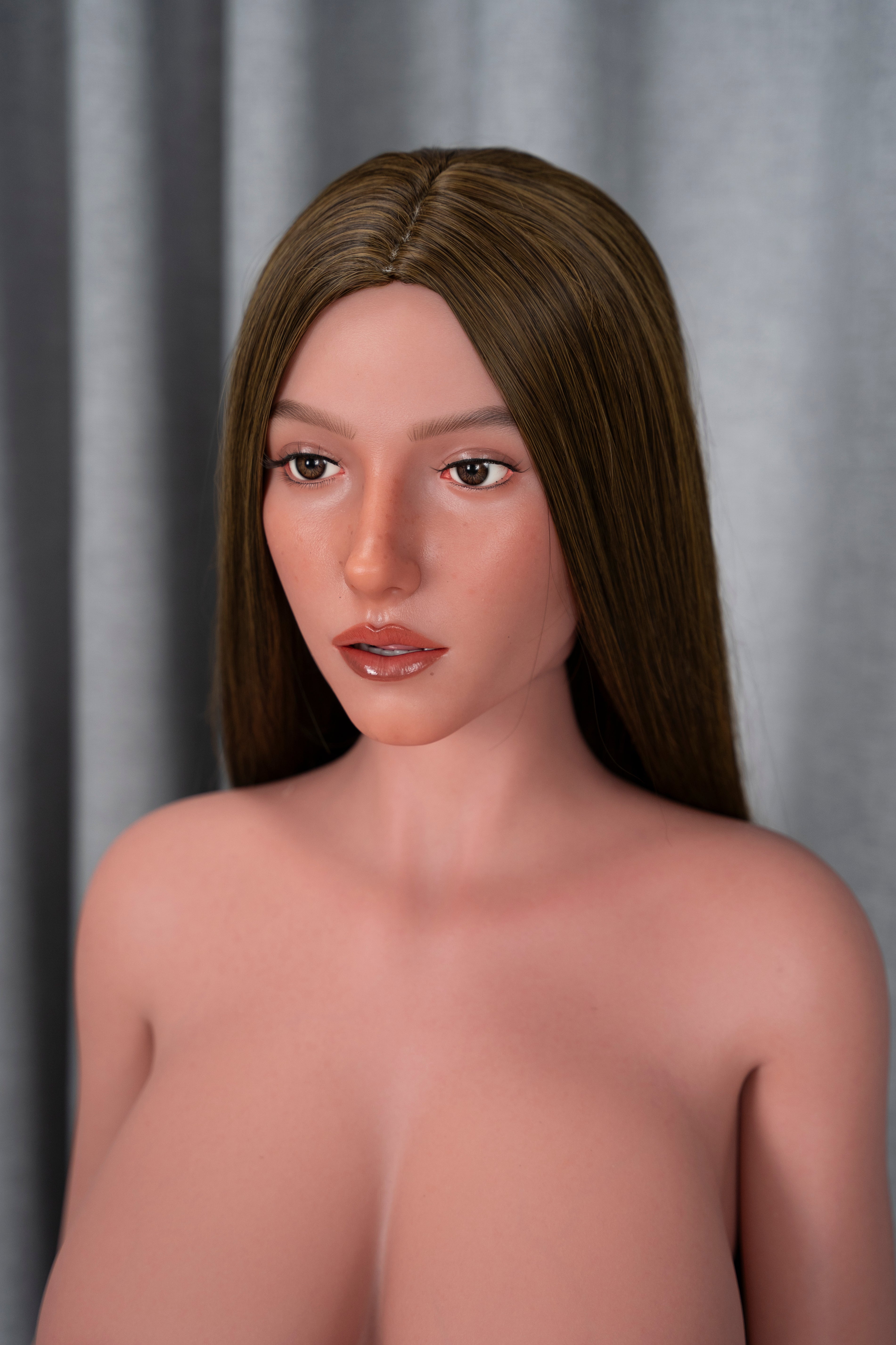 ZELEX SLE 164 cm/5'4" Bonnet G Silicone