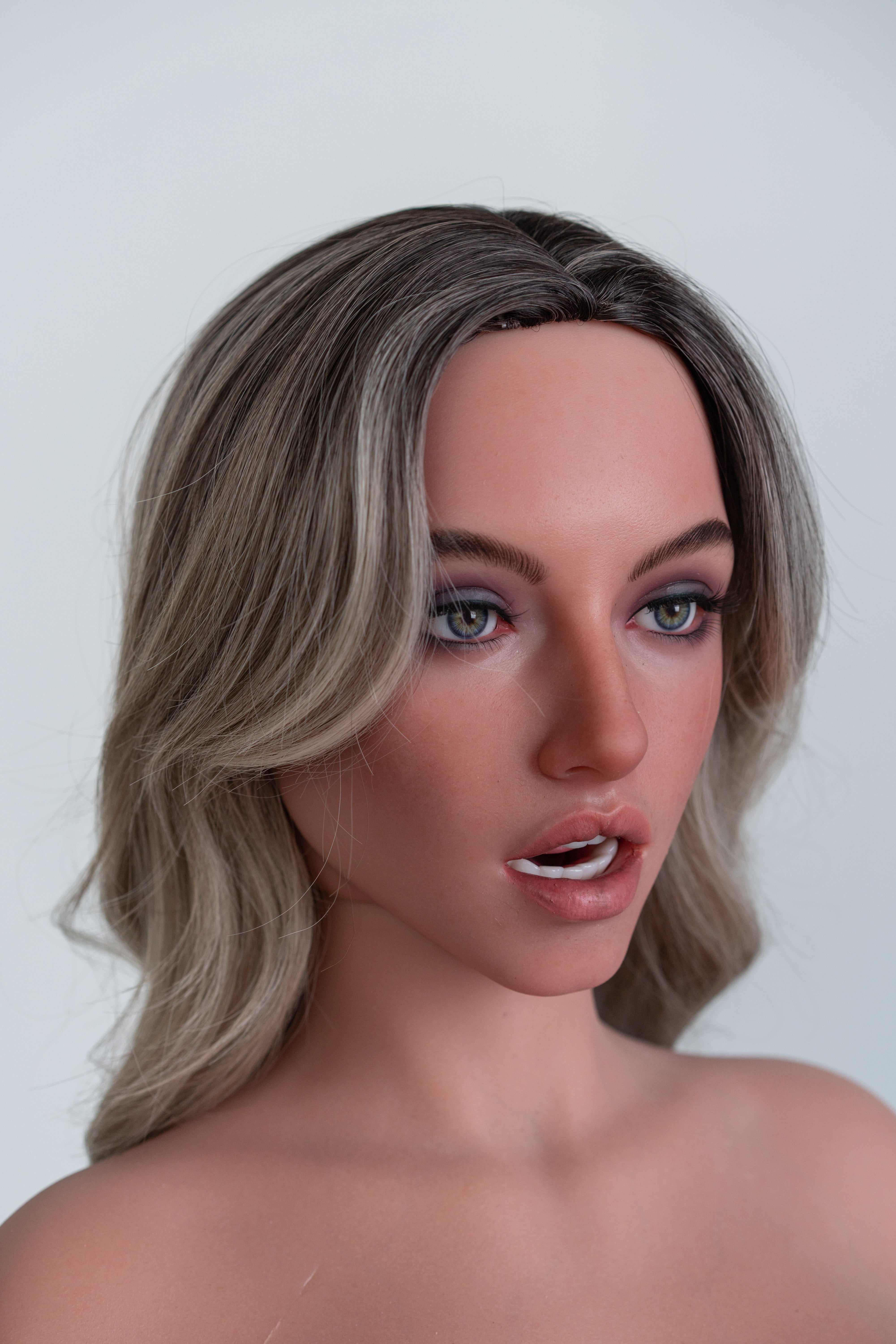 Poupée sexuelle en silicone ZELEX SLE3.0 Tête ZXE216 Corps 164cm/5'5" Bonnets G [En stock USA & Canada | Livraison rapide]