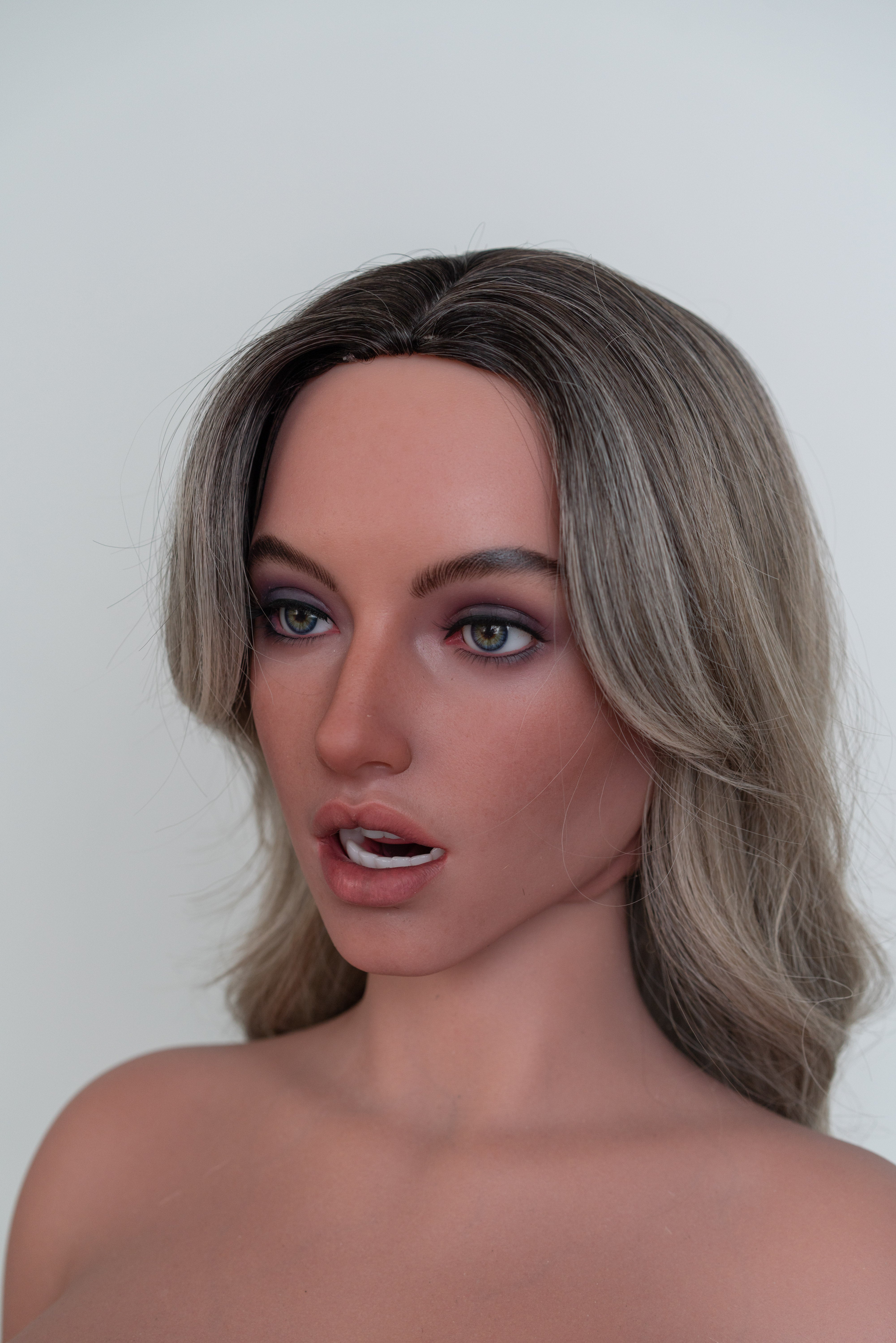 Poupée sexuelle en silicone ZELEX SLE3.0 Tête ZXE216 Corps 164cm/5'5" Bonnets G [En stock USA & Canada | Livraison rapide]