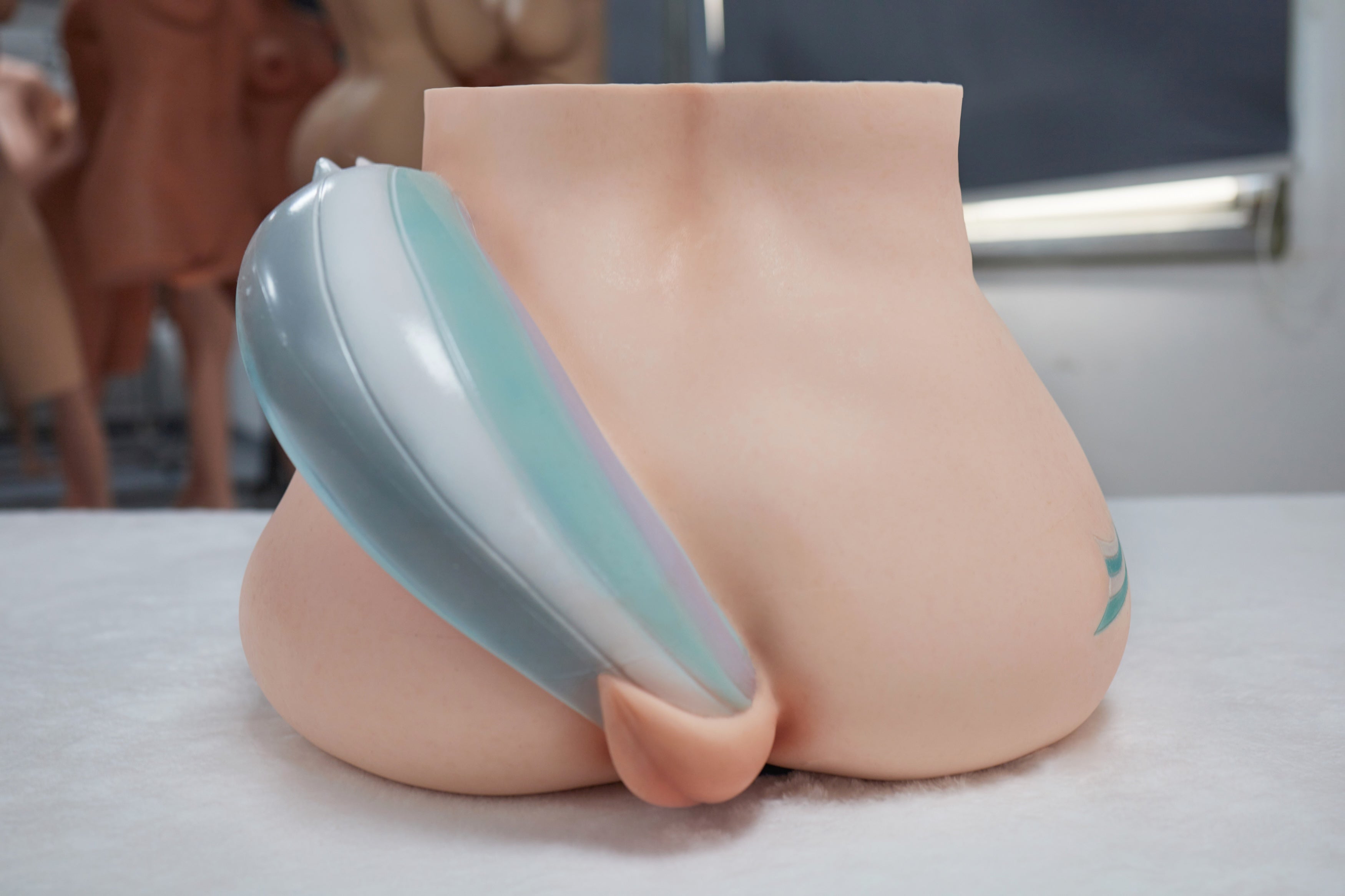Poupée Climax 74 cm/2'4" Or Gros Fesses TPE 