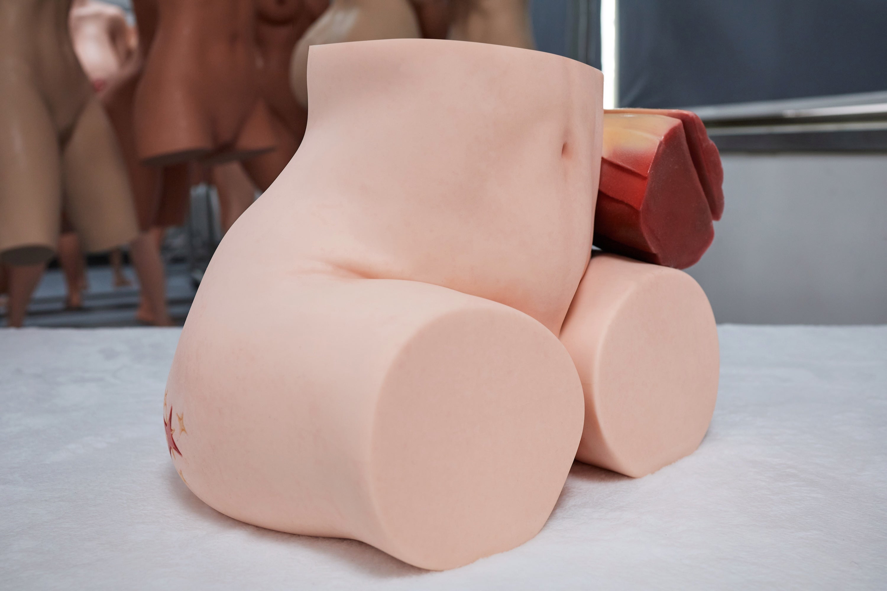 Poupée Climax 74 cm/2'4" Or Gros Fesses TPE 