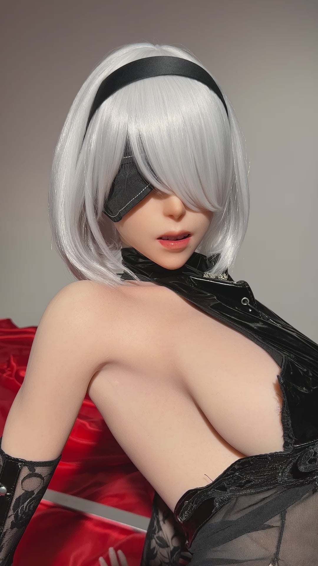 Charger la vidéo : Poupée en silicone Game Lady 2B 171cm/5'7" bonnet G